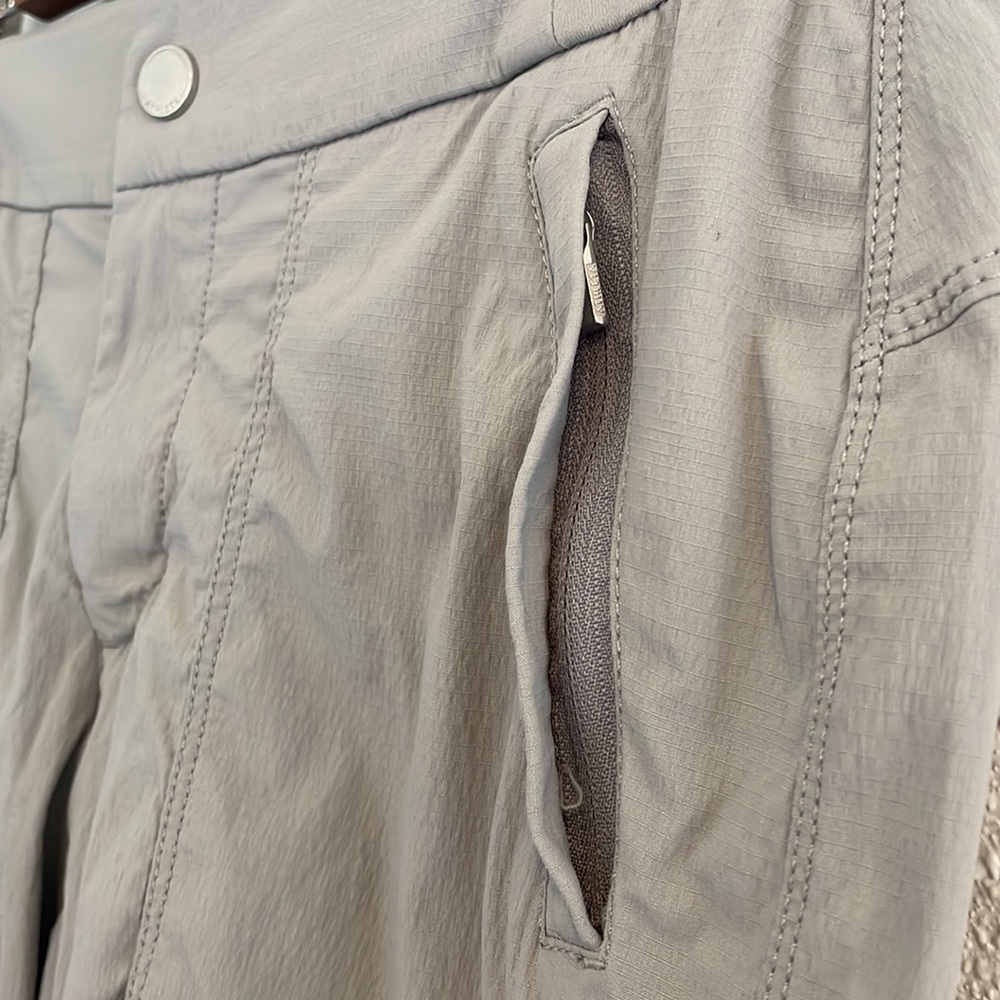 Athleta Light Weight Active Capris - image 2